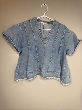 BaeVely Denim Shirt Women’s Small